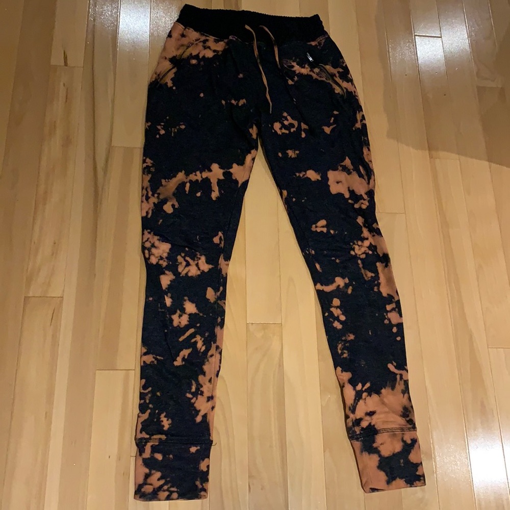 Zara Women’s Black Bleach Effect Tie Dye Joggers - size M